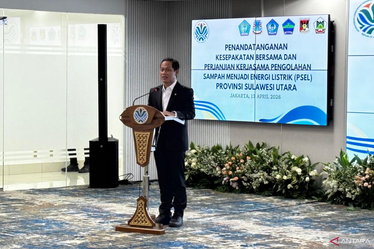 Environment Minister urges end to open dumping to reduce landfill fire risks