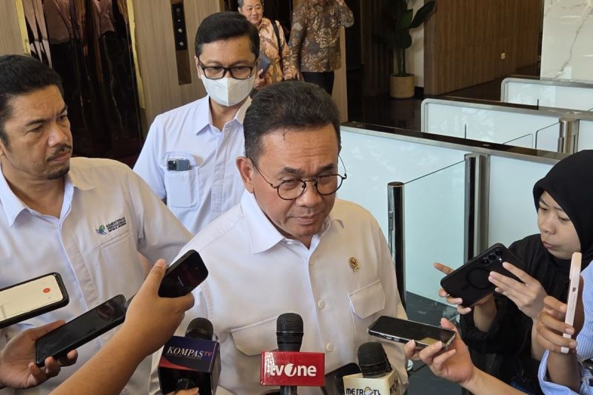 Indonesia Seeks New Plastic Raw Material Supplies Amid Global Crisis