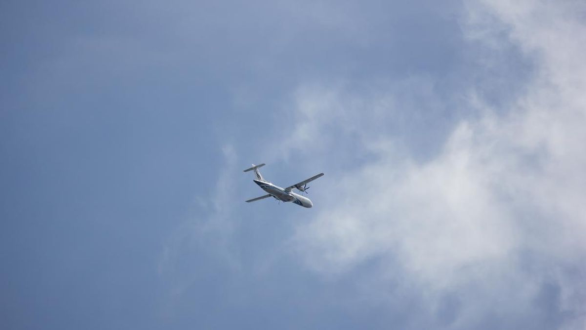 Commission I: No Legal Basis for Free Airspace Access for Foreign Parties