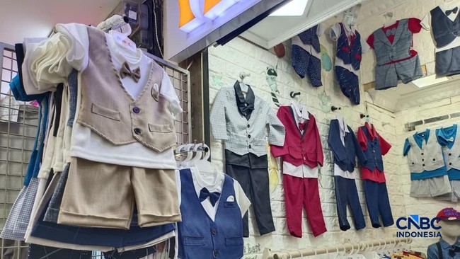 Baby Clothes Prices Reported to Rise, Here's What's Found in Tanah Abang