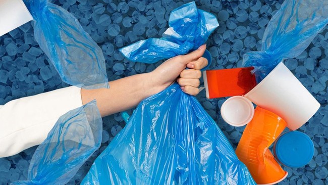 To Curb Plastic Prices, Indonesia Imports Raw Materials from India, America, and Africa