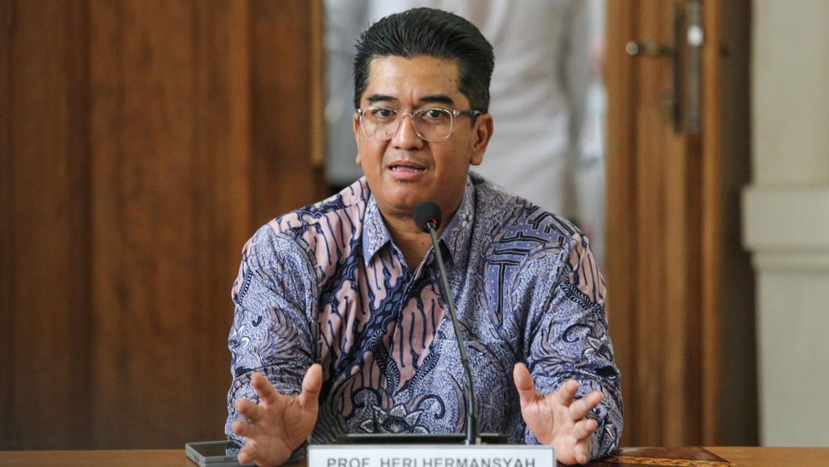 Outrage Over Law Faculty Student Harassment Chat Group, UI Rector Speaks Out