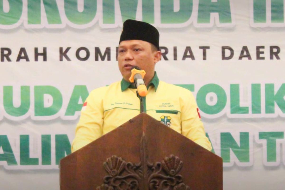 Catholic Youth's Response to Trump's Assessment of the Pope's Leadership