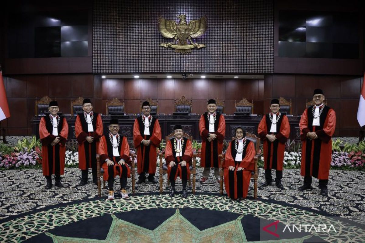 Yesterday, Anwar Usman Retires, Attorney General Mutates Regional Prosecutors