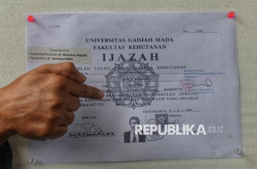 On JK's Request to Show Diploma, PSI Executive: Jokowi and I Laughed