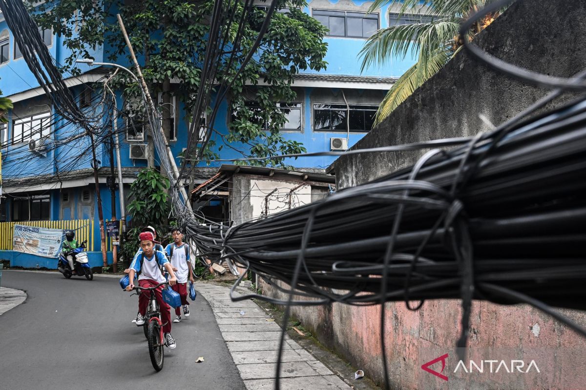 DKI Yesterday: Cable Tidying to SPAM Regional Regulation Draft