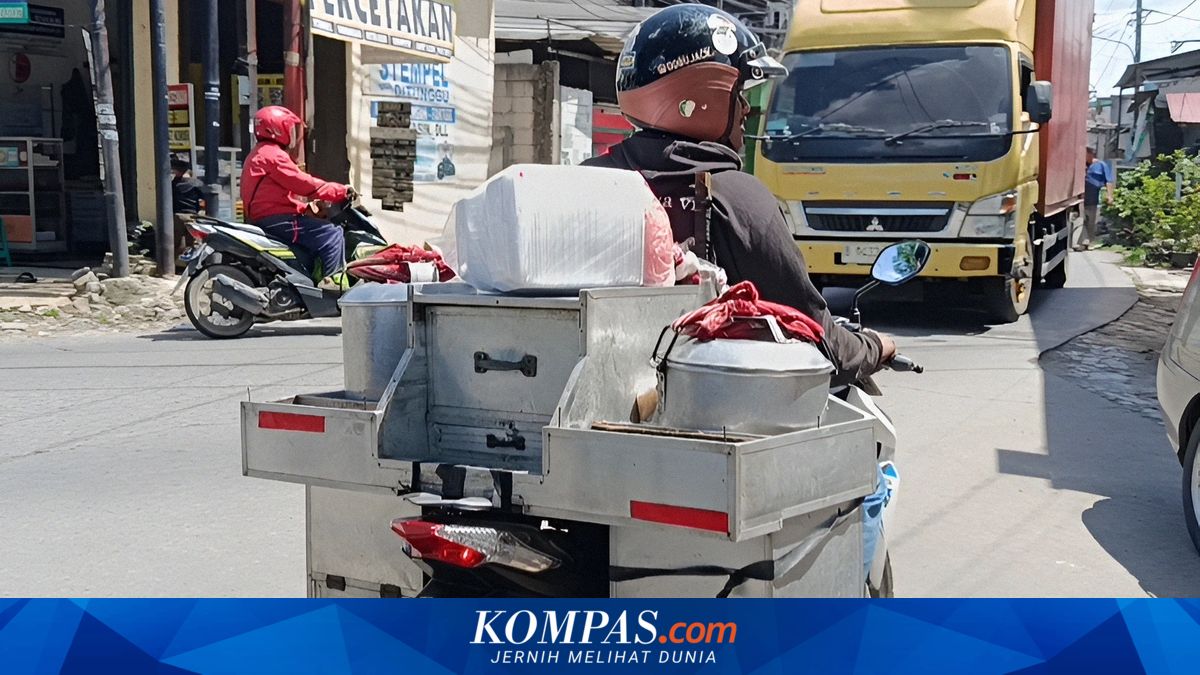 The Long Journey of Bubur Tambun Vendors: Survival Strategies and Family Legacy