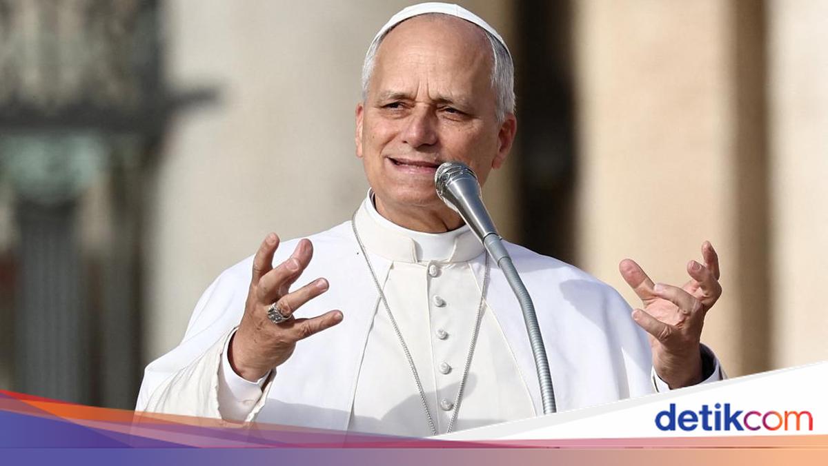 Pope Leo XIV Responds to Trump's Harsh Criticism: I Am Not a Politician