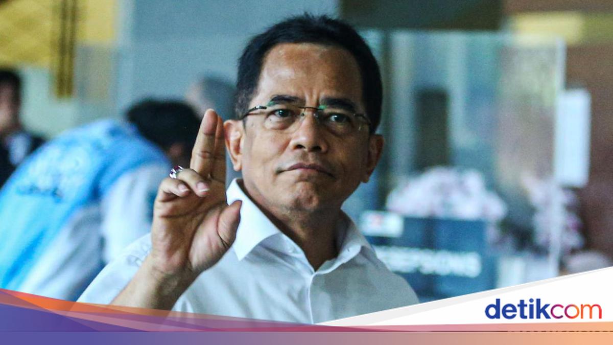 Judge Orders KPK to Halt Investigation into DPR Secretary General Indra in DPR Official Residence Case