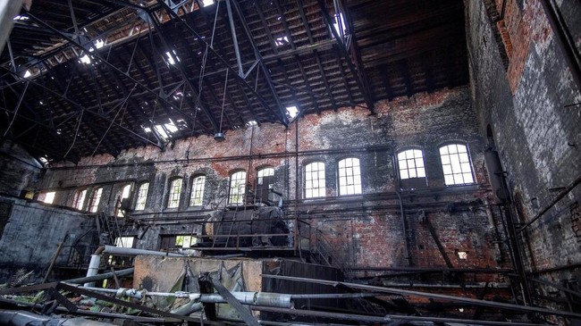 Indonesian President Saddened by Abandoned Building in Russia, Requests It Be Restored