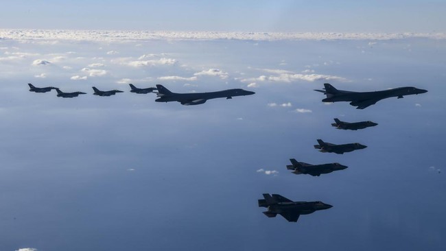 US Military's Request for Access to Indonesian Airspace Causes Uproar: UI Professor's Response