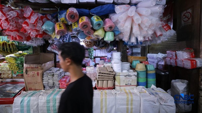 Business Leader Warns That Impact of Plastic Price Hike Could Become Even More Unpredictable