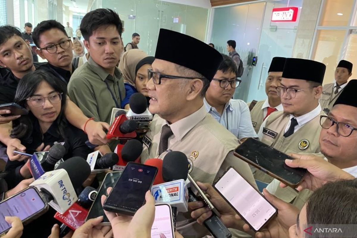 Minister clarifies "hajj ticket war" remains mere discourse