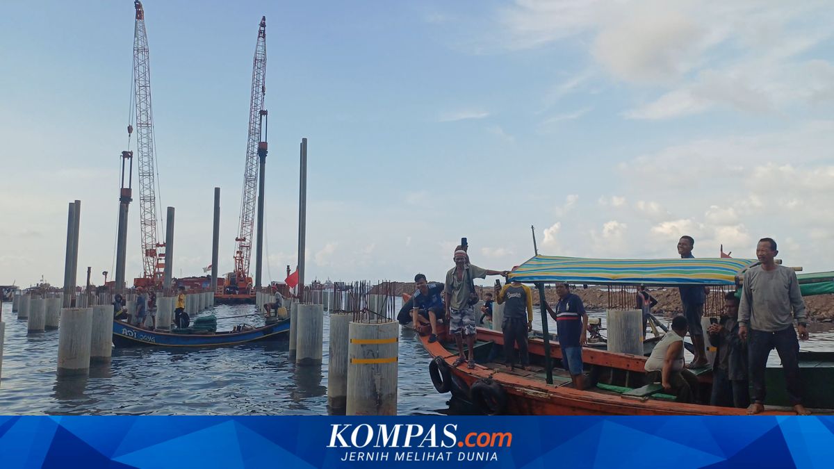 Cilincing Fishermen Threaten Larger Protest if Concerns Over Development Project Are Ignored