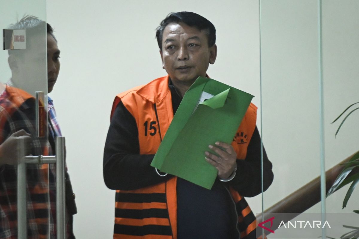 KPK examines two MA mutation section heads to investigate suspect's transfer in Depok District Court case