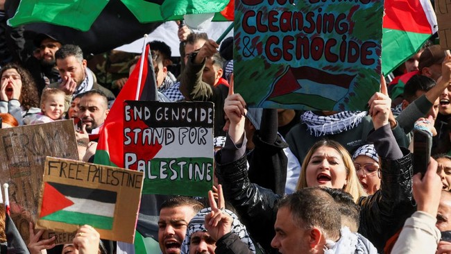 Europe in Motion: 1 Million Citizens Sign EU Petition to Sever Ties with Israel