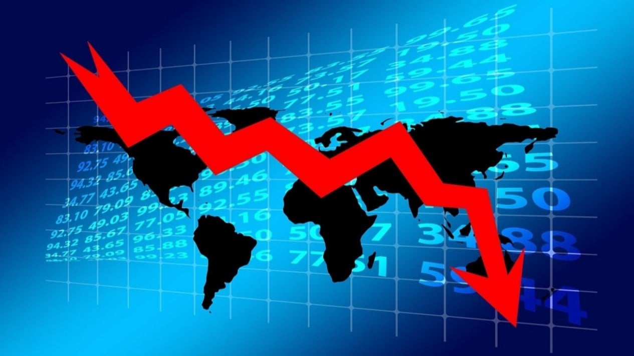 IMF Warns of Imminent Global Recession, Developing Countries Hit Hardest!