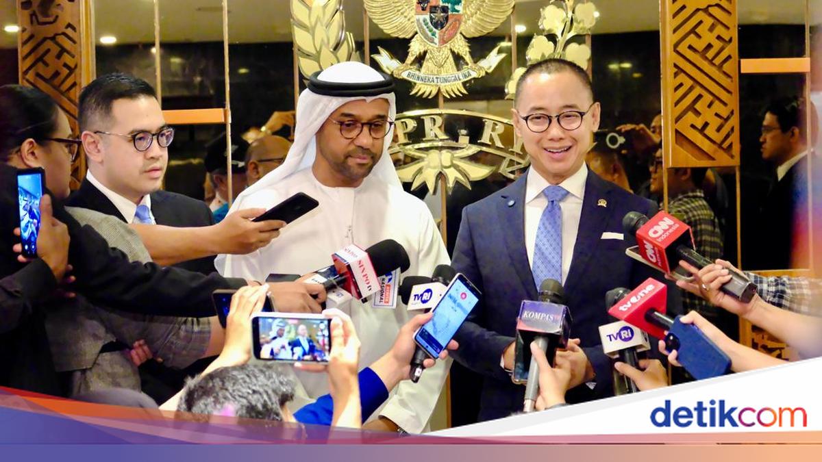 MPR Leader States Indonesia Enters Safe Zone After Russia Oil-LPG Agreement