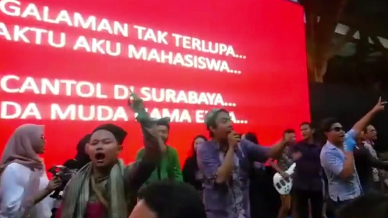 Viral! ITB Mining Students Sing 'Erika' Song, Lyrics Deemed Lewd