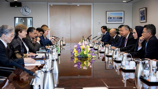 Snapshot of Discussions Between Purbaya, BI Governor, and DPR with IMF Chief in America