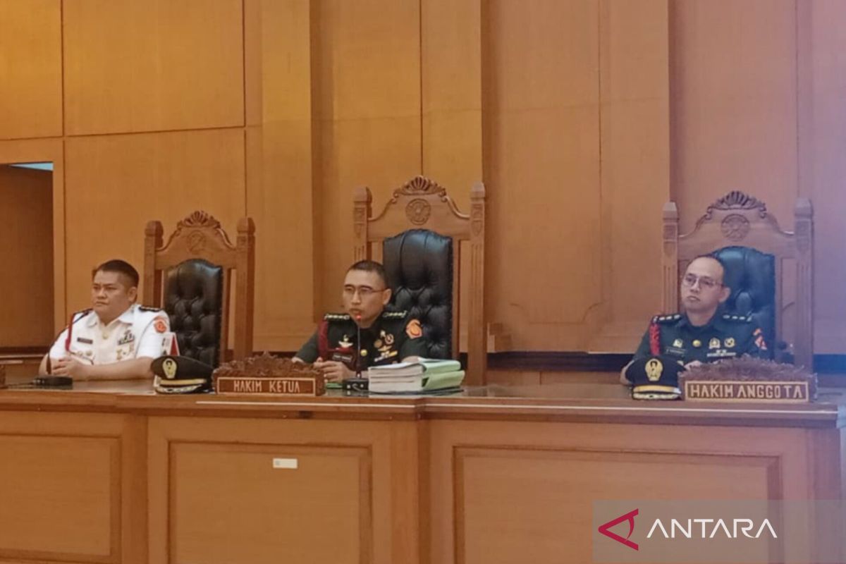Military Prosecutor Ordered to Present 17 Witnesses in Continued Trial of Bank Branch Head Case