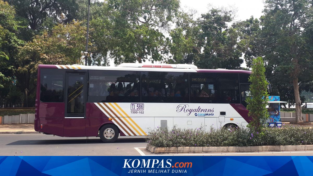 Royaltrans Booking System in Chaos, Transjakarta Apologises