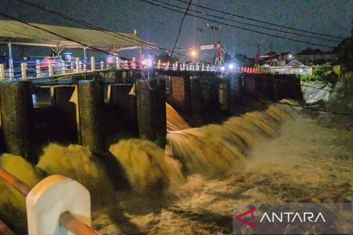 Katulampa Dam remains normal despite heavy rain in Bogor