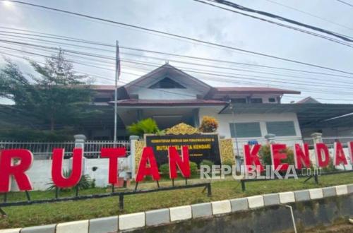 Prisoner Caught Having Coffee at Shop, Kendari Detention Centre Head Under Investigation by Directorate General of Corrections