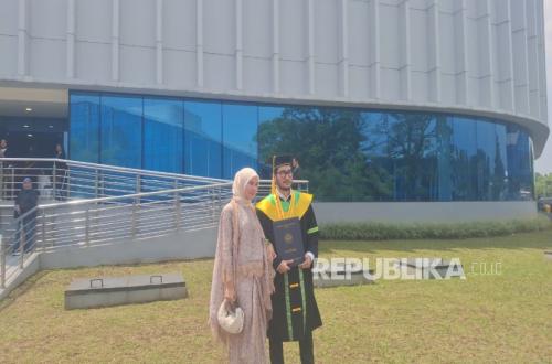 Regent Jeje's Words After Graduating from University at Unjani