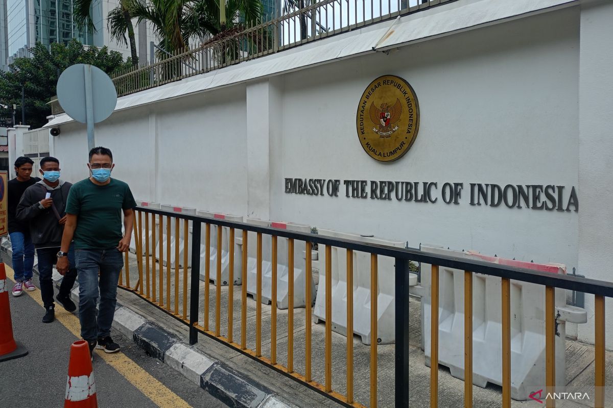 Indonesian Embassy in Malaysia reminds that SPLP is not a work permit document