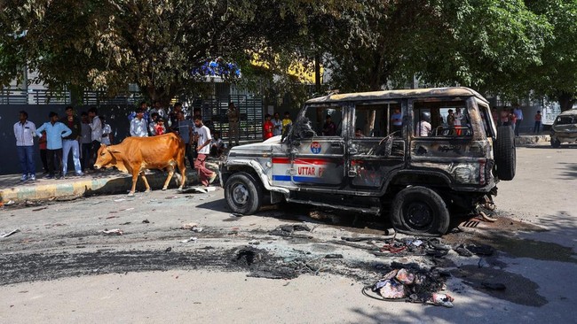 RI's Neighbour Falls Victim to Iran War, Workers' Protest Ends in Chaos