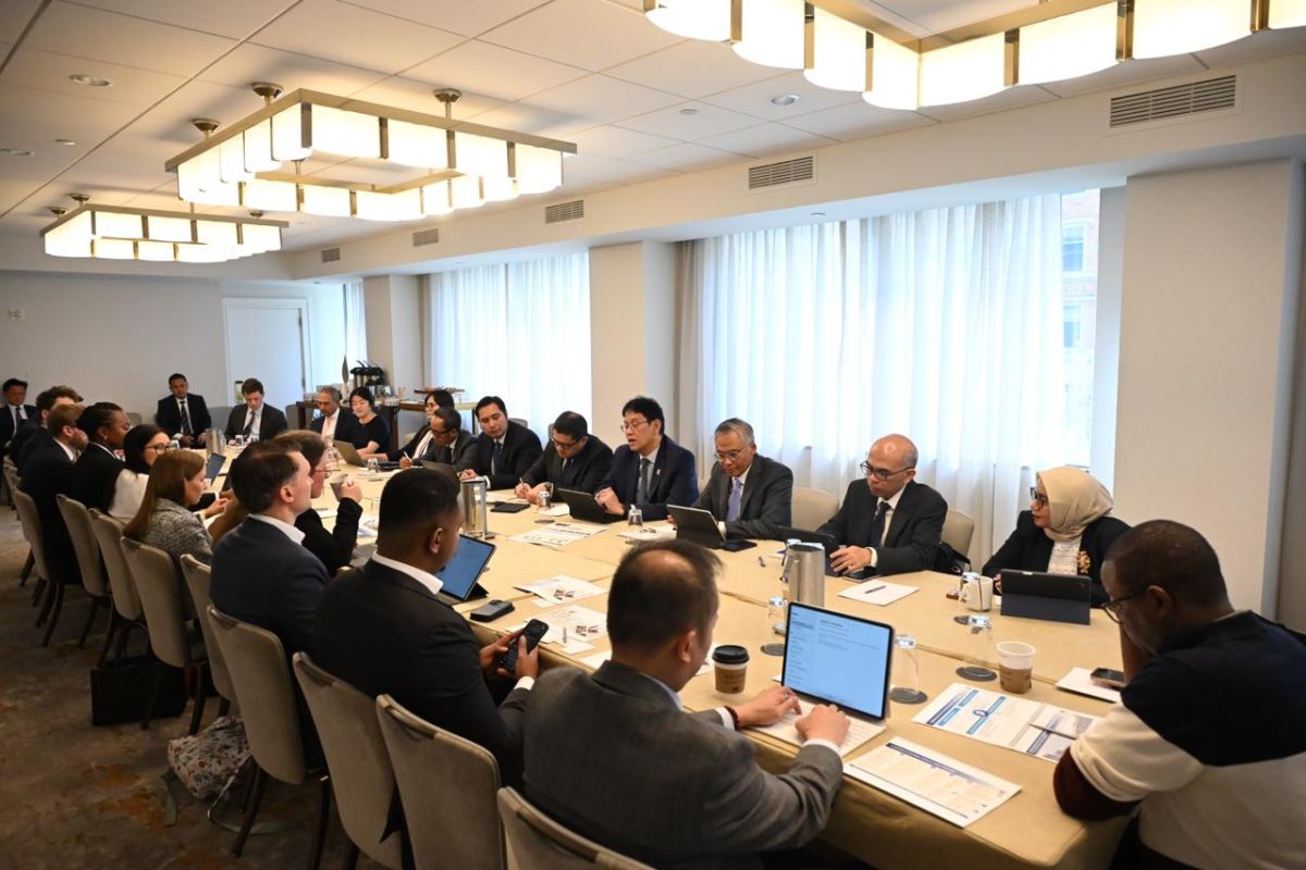 Economist: Finance Minister-BI Visit to US Must Be Followed by Policy Credibility