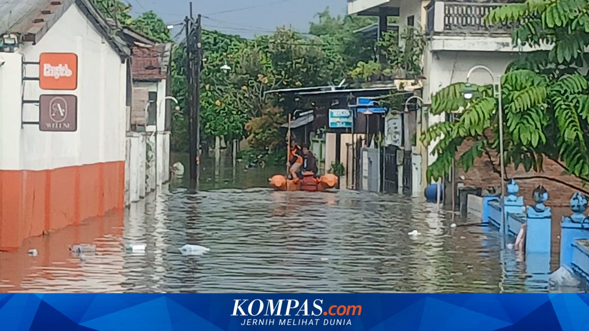 BNPB: Solo and Bandung Floods Indirectly Caused by Cyclonic Seed 92S