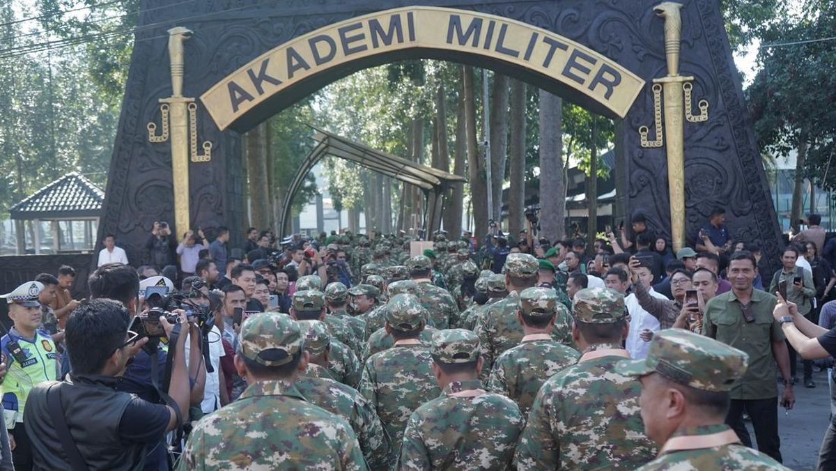 557 DPRD Chairpersons from Across Indonesia Attend Retreat at Akmil Magelang