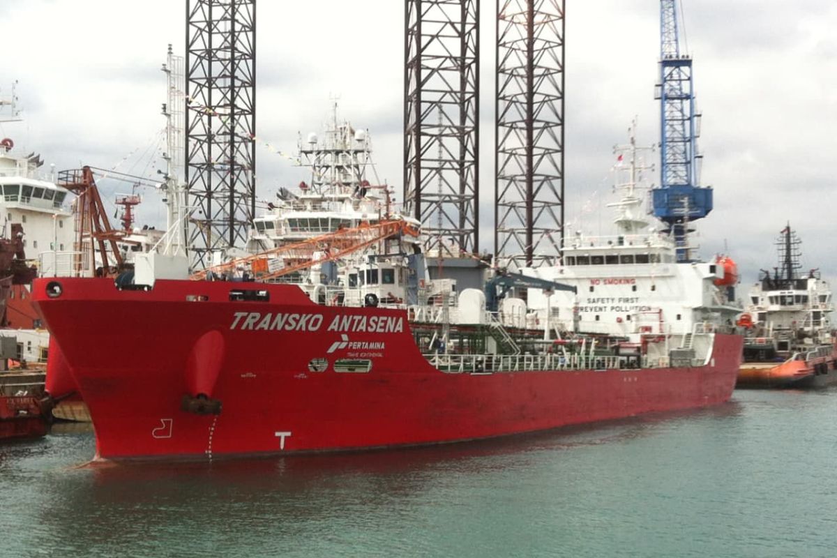 Pertamina Fleet Docks in Ampenan to Supply 3,000 KL of B40
