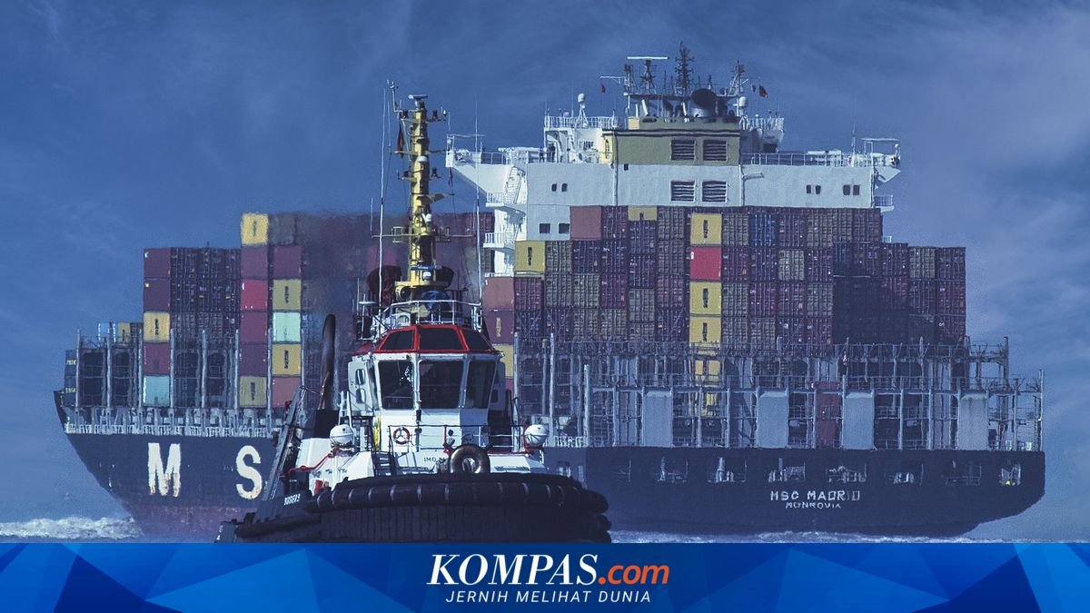 Not Dates: Garments Become the Largest Commodity Shipped by Hajj Pilgrims