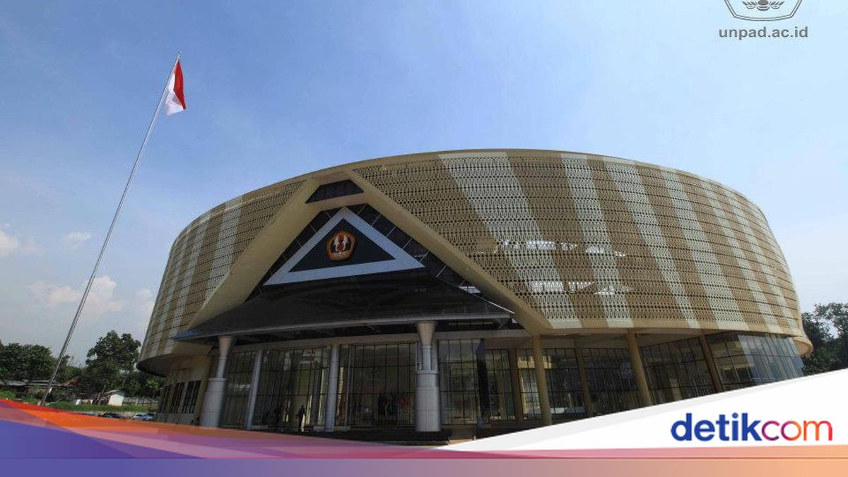 Viral Professor Allegedly Harasses Foreign Student, Unpad Rector Speaks Out