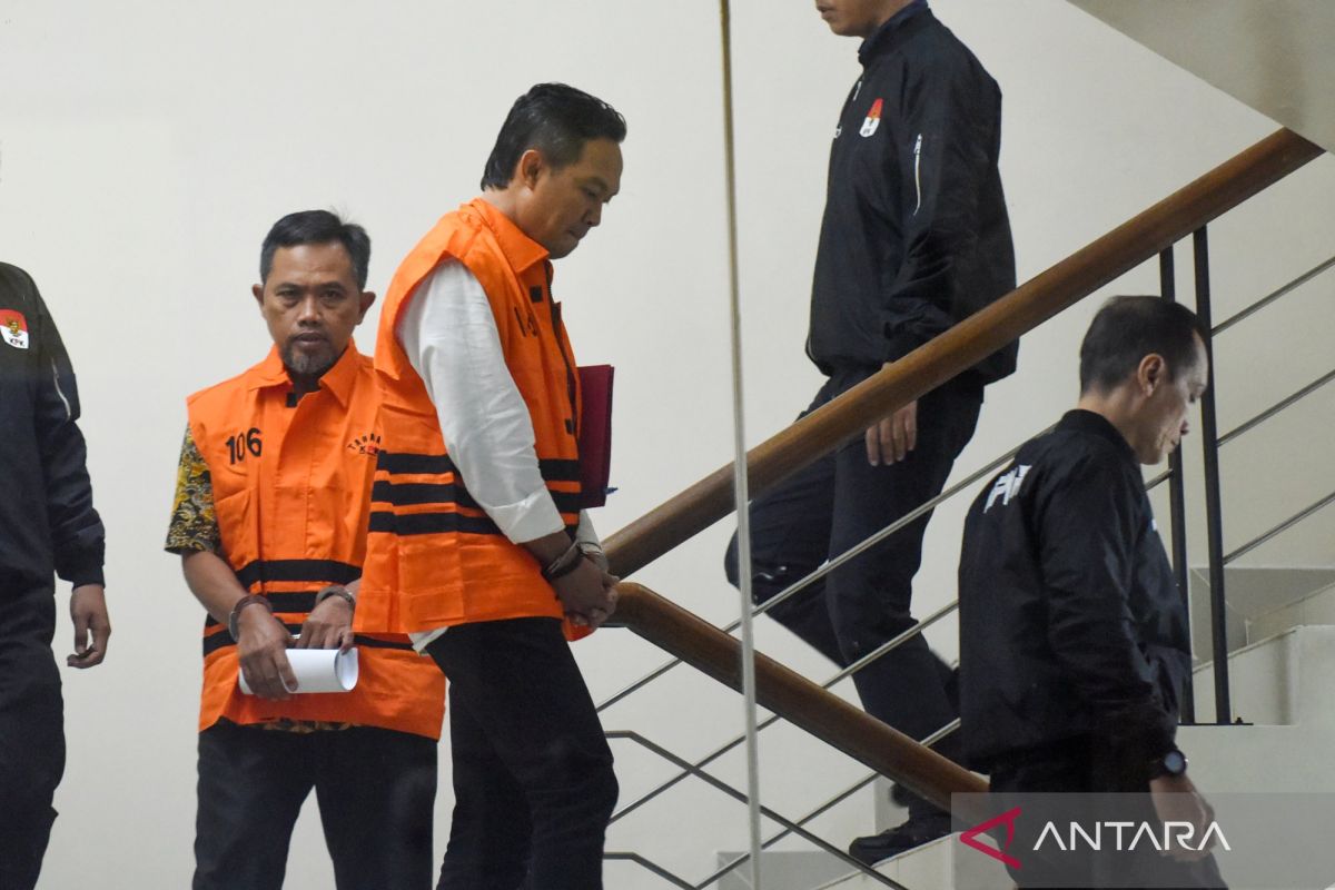 KPK summons Cilacap Satpol PP chief who assisted in THR extortion case