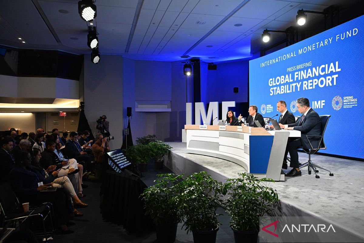 IMF Cuts Global Growth Projection for 2026 to 3.1 Percent