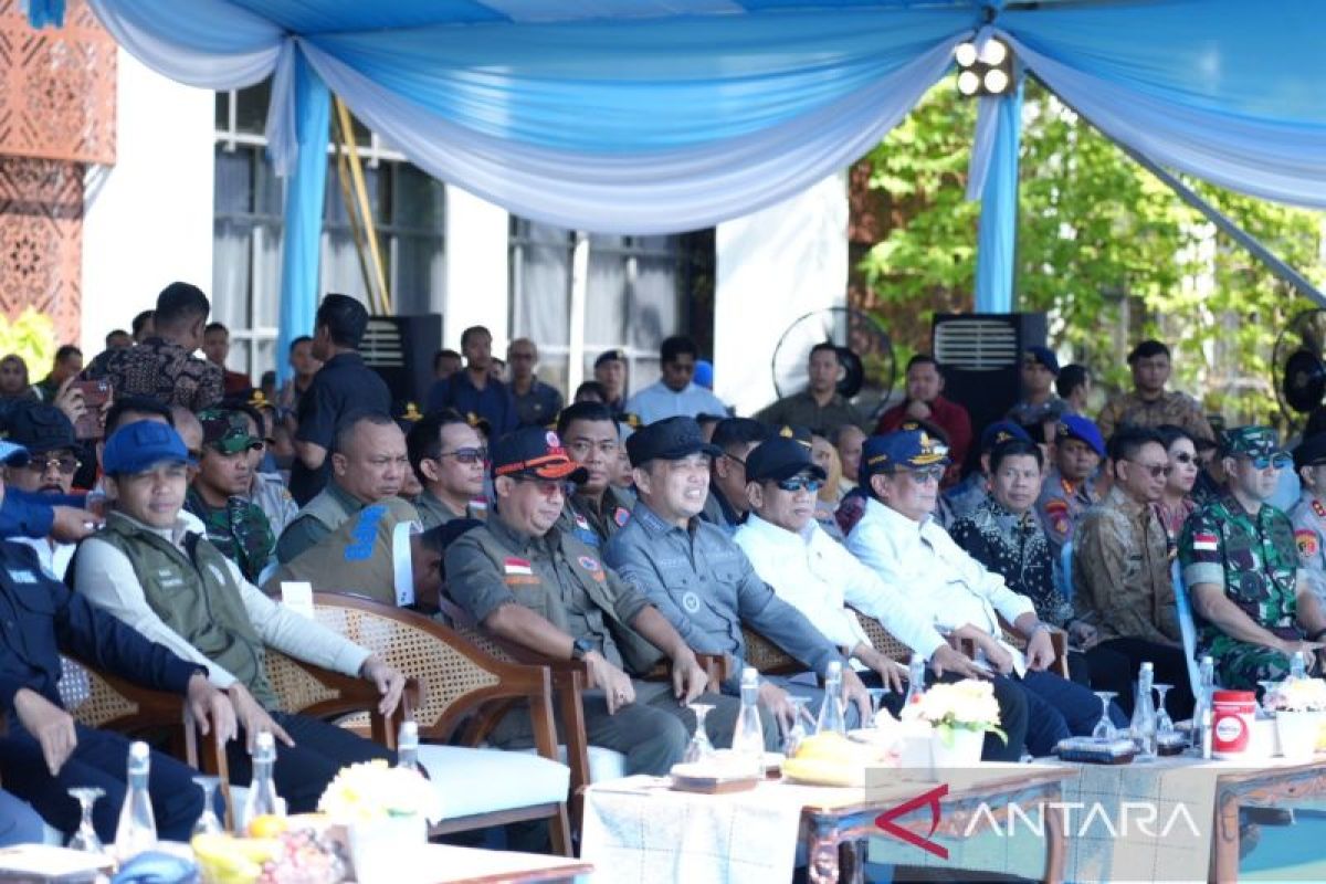 Environment Minister Tightens Law Enforcement on Land and Forest Fire Cases