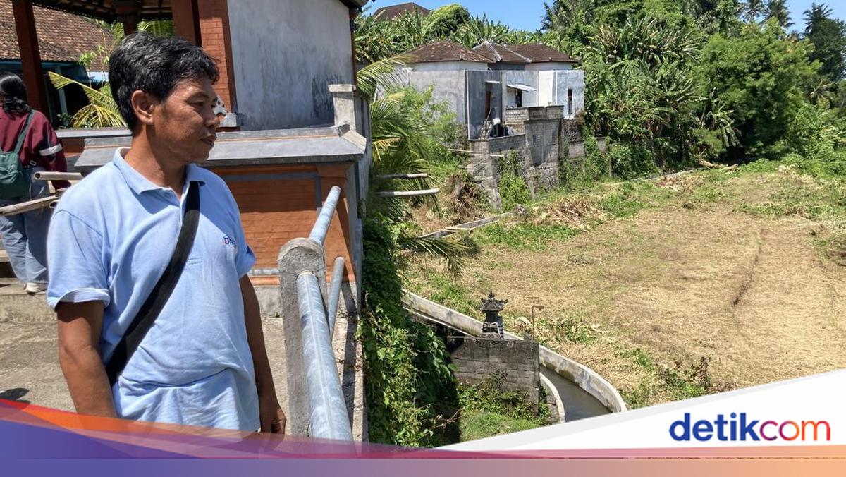 48 Are Land in Klungkung Subdivided into Plots Despite Unresolved Permits, Subak Protests