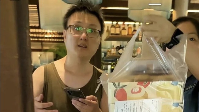 Apocalypse for Online Couriers, Replacements Offer Cheaper Delivery Fees