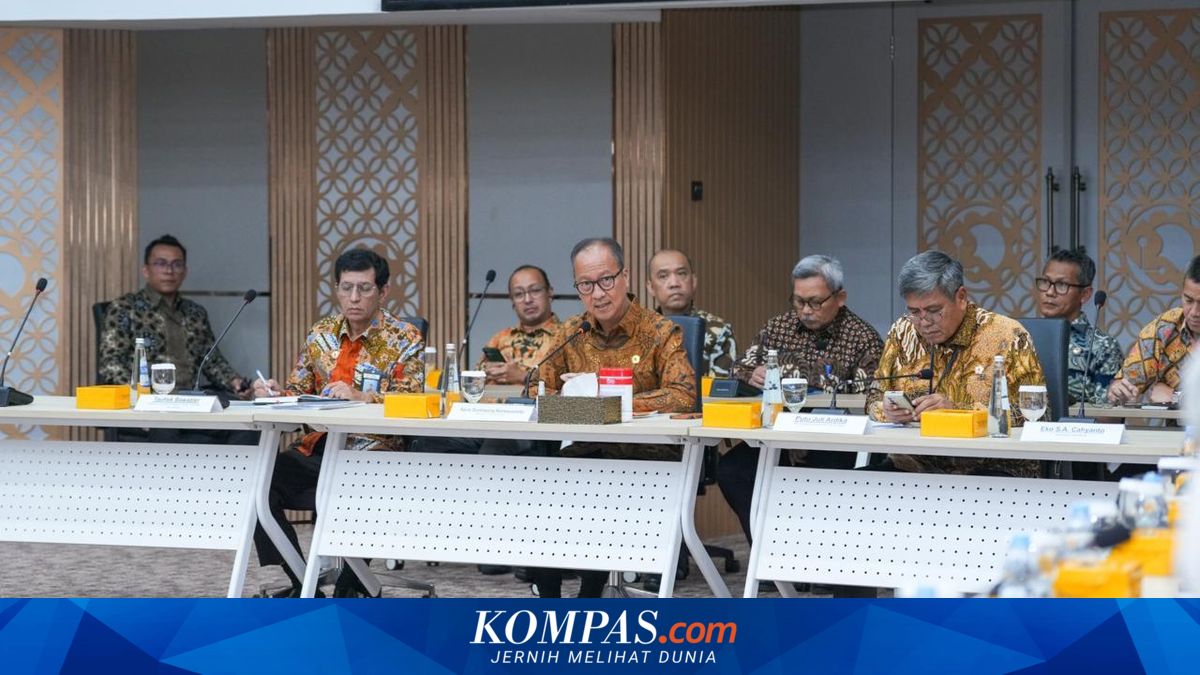 Gathering Upstream-Downstream Plastic Industry, Menperin Commits to Maintaining National Supply Stability