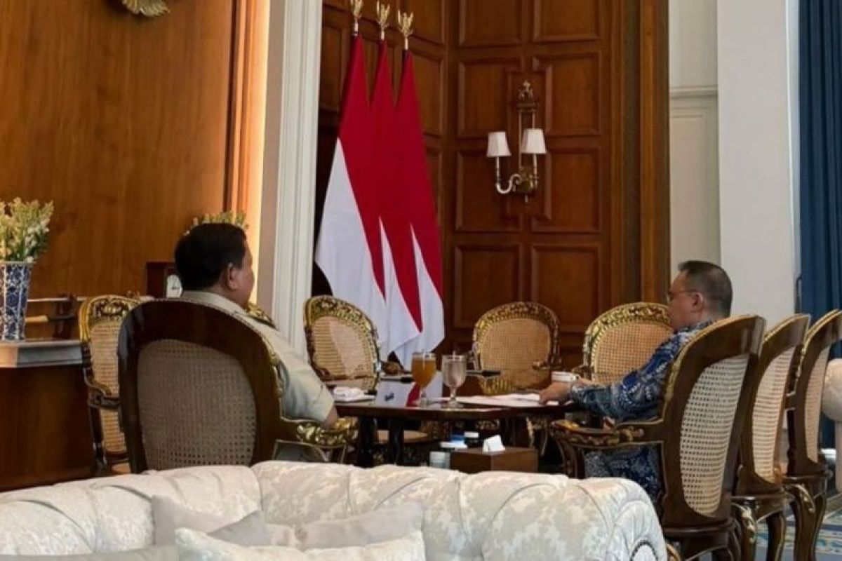 Prabowo receives report from Dasco on DPR's proposals to the government
