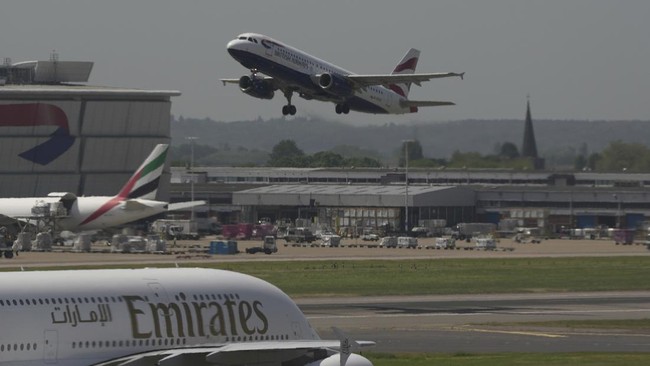 Danger! Europe Predicted to Face Jet Fuel Crisis in 6 Weeks