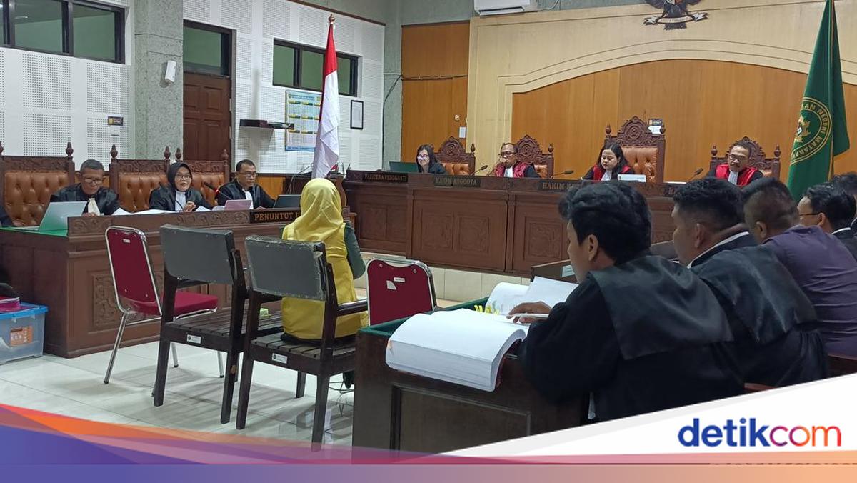 Isvie Admits Calling Former NTB Prosecutor General on DPRD Gratuity Issue, Feels Hurt Towards Iqbal