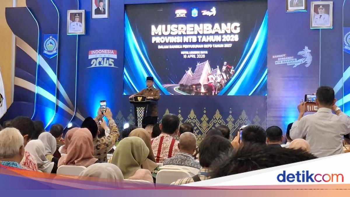 Minister of Villages Clarifies Village Funds Not Cut for Kopdes, Only Management Altered