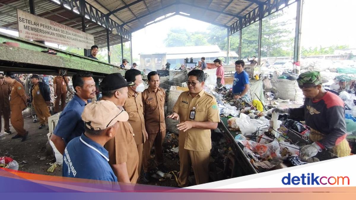Sidoarjo Regency Involves Residents in Waste Management through TPS3R Innovation