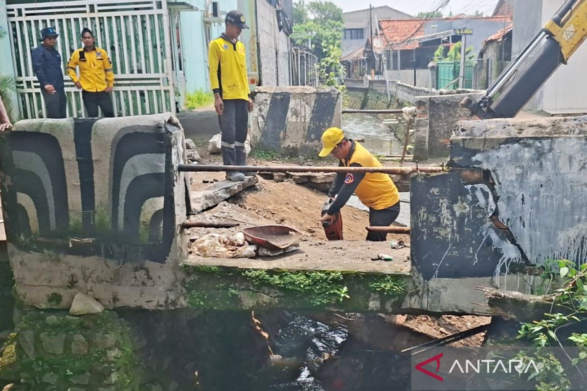 East Jakarta City Government Accelerates Repair of Collapsed Bridge in Ciracas