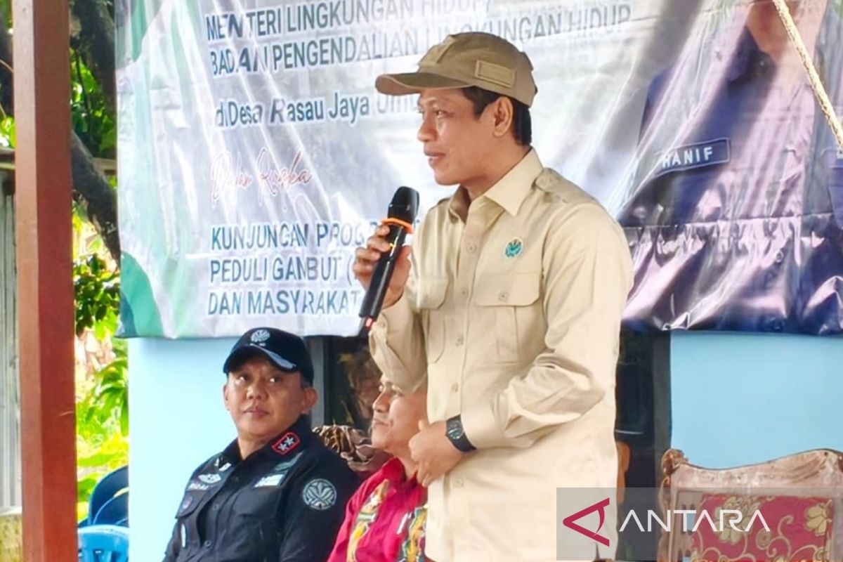 Environment Minister warns of prolonged dry season threat triggering forest and land fires in West Kalimantan
